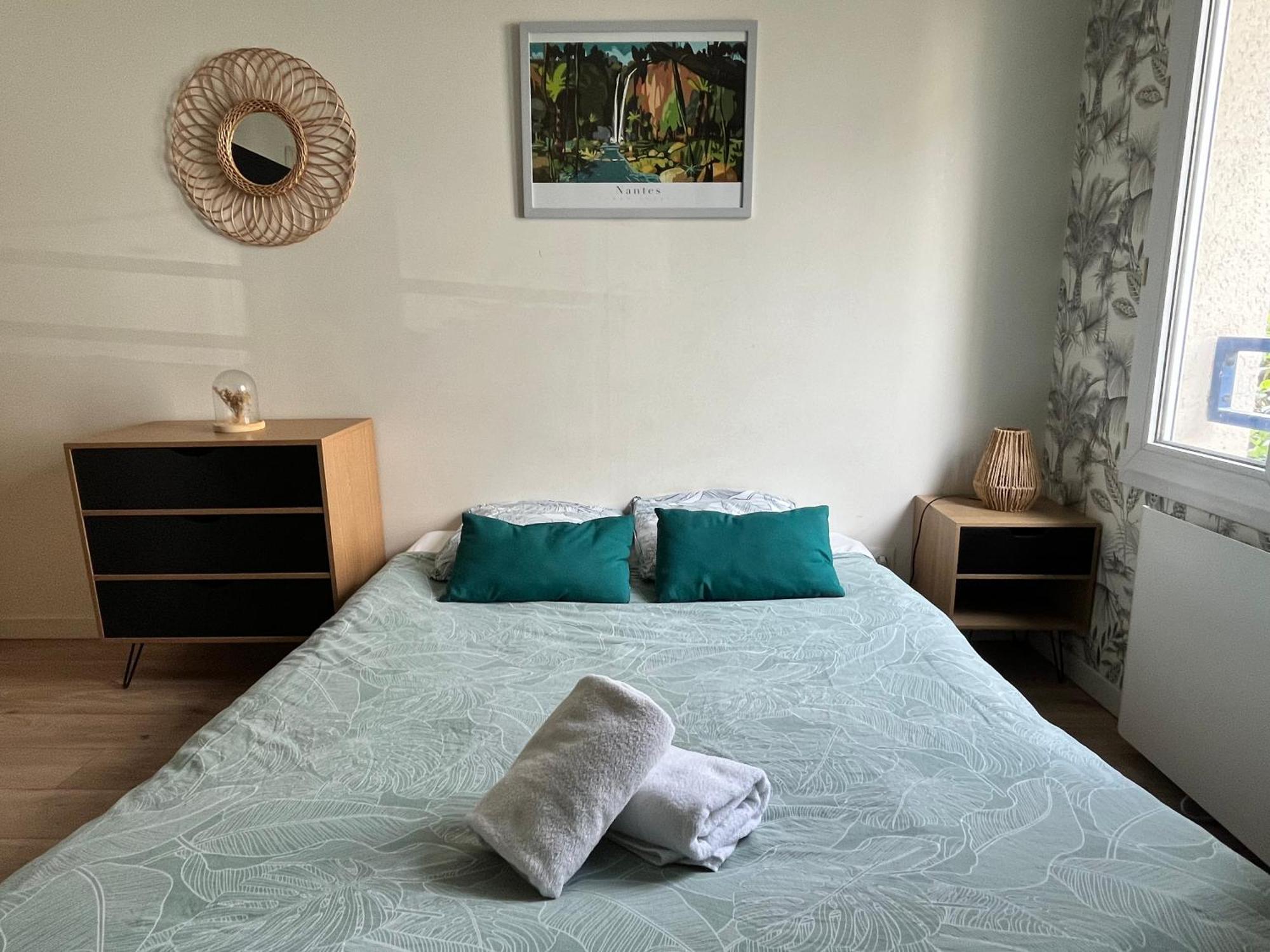 Apartment Agreable Calme - Proche Tramway Et Centre
